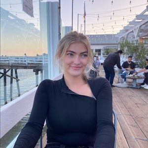 Meet your Posher, Sophie